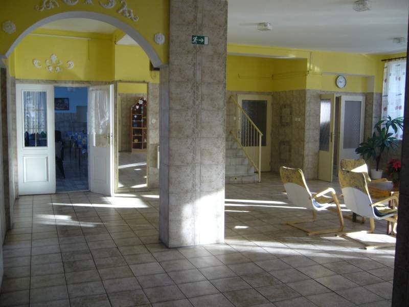 Vestibul2.jpg
